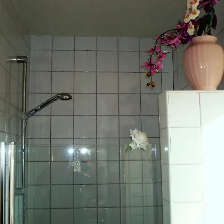 Bed En Boterham Hedel